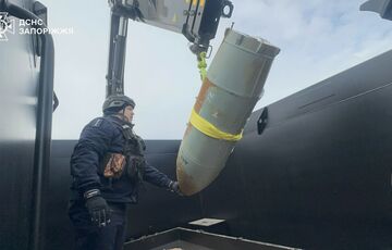 Саперы обезвредили российский КАБ-500 в Запорожье