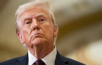 Трамп надеется на скорейшую встречу с Путиным Трамп надеется на скорейшую встречу с Путиным