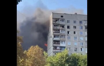 В Харькове обвалилась часть дома, на который россияне сбросили КАБ - Видео