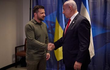 Зеленский и премьер Израиля провели экстренный телефонный разговор: первые подробности  Зеленский и премьер Израиля провели экстренный телефонный разговор: первые подробности