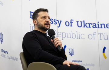 Зеленский после встречи представителей США и РФ перенес свой визит в Саудовскую Аравию Зеленский после встречи представителей США и РФ перенес свой визит в Саудовскую Аравию