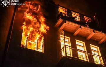 Погибший и полностью сгоревший 4-этажный дом: известны последствия российской атаки на Одессу