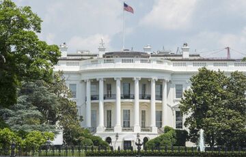 СМИ: у Байдена негласно попросили Украину продемонстрировать готовность к переговорам с РФ