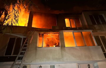 Россия атаковала частный сектор Одессы ракетами: повреждены более 10 домов (кадры) Россия атаковала частный сектор Одессы ракетами: повреждены более 10 домов (кадры)