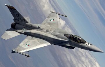 У Польщі назвали умову для передачі Україні літаків F-16 У Польщі назвали умову для передачі Україні літаків F-16