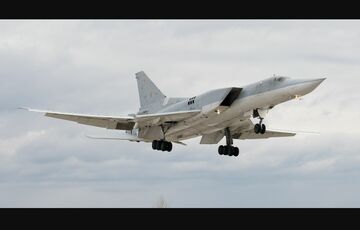 Росія перегнала на базу ”Оленья” 40 Ту-22М3, є активність на ”Енгельсі”: що це означає