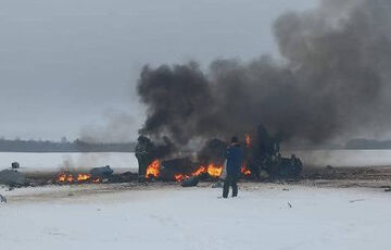 В Ленинградской области разбился военный вертолет