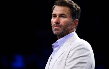 Известный промоутер прогнозирует завершение карьеры Фьюри Известный промоутер прогнозирует завершение карьеры Фьюри