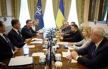 Зеленский впервые отреагировал на выход ВСУ из Угледара