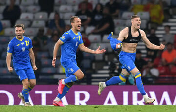 Украина победила Швецию со счетом 2: 1, выйдя в 1/4 Евро-2020