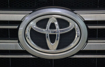 Toyota закрывает производство в России Toyota закрывает производство в России