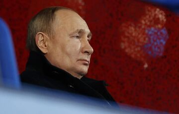 Путин приравнял боевиков Донбасса к кадровым российским военным Путин приравнял боевиков Донбасса к кадровым российским военным