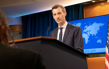 В США заявили, что коррупционный скандал в Украине не касается многомиллиардной помощи от США