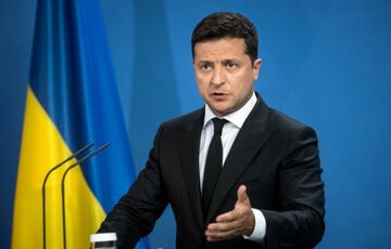 Петиція про відміну військового обліку для жінок набрала 25 тисяч підписів: її розгляне Зеленський Петиція про відміну військового обліку для жінок набрала 25 тисяч підписів: її розгляне Зеленський