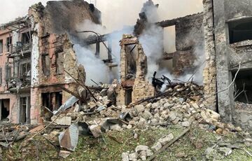 Росія обстріляла ракетами центр Миколаєва: є поранені та загиблі