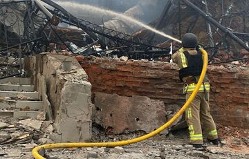 Россияне ударили ракетой по пригороду Сум