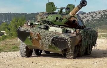 Во Франции назвали сроки передачи Украине танков AMX-10RC