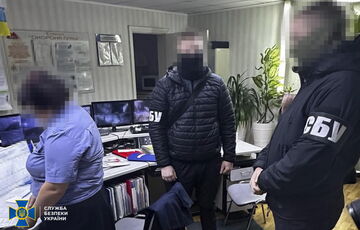 Київська б'юті-блогер так часто називала агресію Росії гібридною війною, що до неї прийшла СБУ