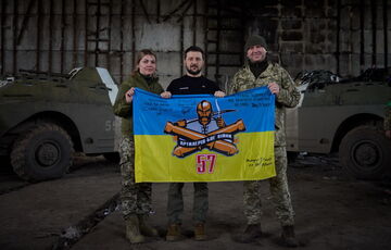 Зеленський приїхав на передові позиції ЗСУ під Бахмутом (фото, відео)