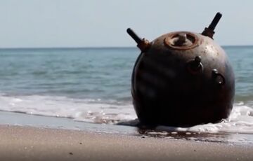 На побережье Одесской области вынесло якорную мину