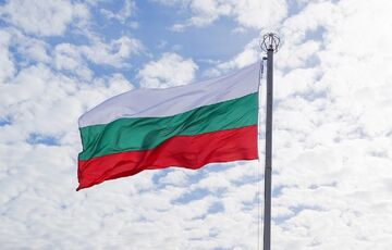 Правительство Болгарии согласилось отправить в Украину почти сотню БТР Правительство Болгарии согласилось отправить в Украину почти сотню БТР