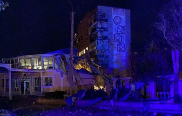 Через удар по готелю в Краматорську постраждали іноземні журналісти