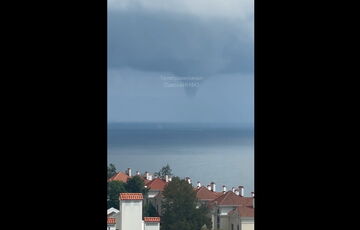 У побережья Одессы заметили смерч: видео
