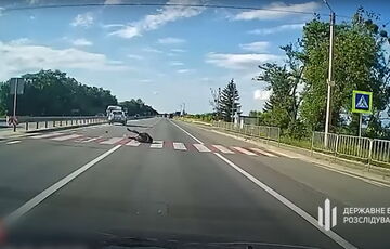 ГБР открыло производство после того, как патрульная машина полиции сбила подростка на переходе