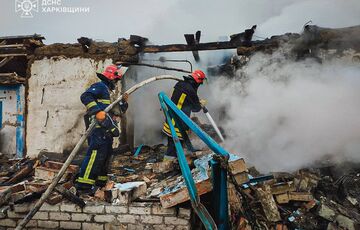 Женщина и двое детей пострадали в результате российской атаки на жилой сектор в Харьковской области