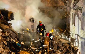 Возросло число жертв ракетного удара по многоэтажному дому в Днепре  Возросло число жертв ракетного удара по многоэтажному дому в Днепре
