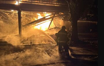 Оккупанты атаковали шахедами нефтеперерабатывающий завод в Кременчуге 