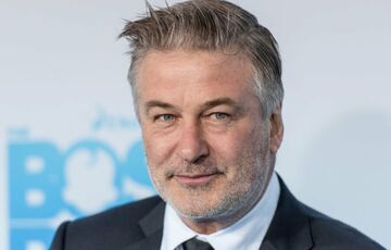 Родичі Галини Хатчинс подали до суду на Алека Болдуїна