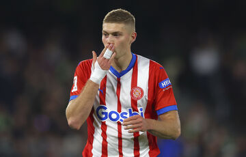 Довбик в ближайшее время может покинуть Жирону