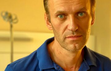 Суд над Навальным резко перенесли на сегодня - ВИДЕО Суд над Навальным резко перенесли на сегодня - ВИДЕО