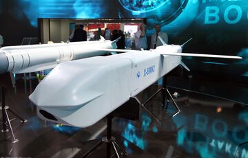 Россияне ударили ракетой по жилому району Николаева: ребенка разорвало на части