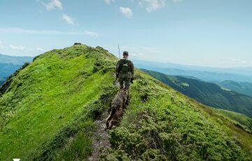 Для виїзду за кордон чоловікам 18-22 років треба мати військово-обліковий документ