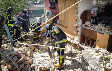 Во Львовской области обрушилась часть жилого дома, погиб 4-летний ребенок: фото