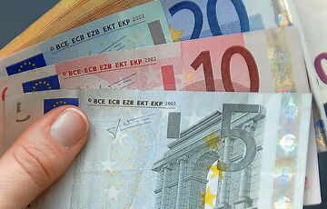 Хто в Європі заробляє більше за всіх: дані Євростату