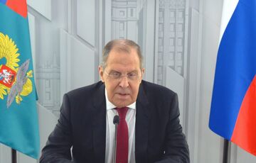 Лавров — таємне життя головного дипломата Росії: коханка, дорогі автомобілі і яхти Лавров — таємне життя головного дипломата Росії: коханка, дорогі автомобілі і яхти