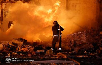 Россияне массированно обстреляли ракетами и дронами Днепропетровскую область: кадры последствий Россияне массированно обстреляли ракетами и дронами Днепропетровскую область: кадры последствий