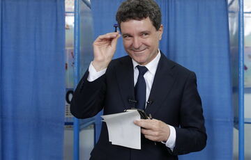 Новый президент Румынии против отправки военных в Украину в рамках миротворческих сил Новый президент Румынии против отправки военных в Украину в рамках миротворческих сил