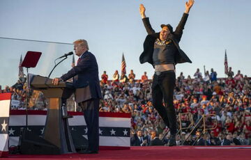 В России заявили, что Маск просит политическое убежище