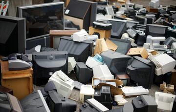 В Киеве будут принимать сломанную  технику на переработку: список адресов