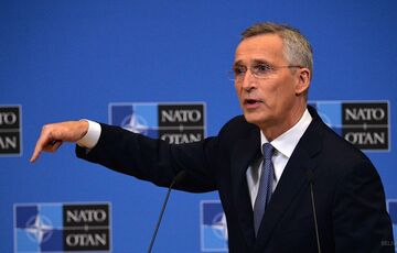 НАТО не собирается размещать в Украине свои боевые подразделения НАТО не собирается размещать в Украине свои боевые подразделения