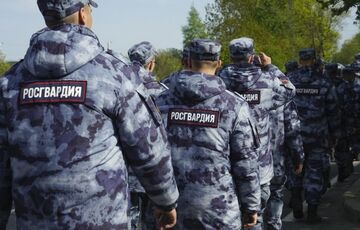 У Запорізьку область доставили представників Росгвардії для посилення терору У Запорізьку область доставили представників Росгвардії для посилення терору