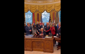 Трамп заявив, що угоди з Іраном не буде: ”Тільки капітуляція”