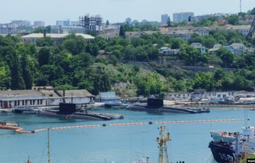Россия вывела в море из Севастополя пять подводных лодок-носителей ракет