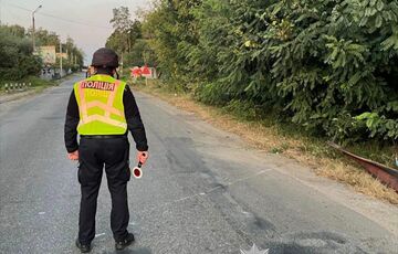 Вибухи на залізниці під Києвом: поліція розпочала розслідування Вибухи на залізниці під Києвом: поліція розпочала розслідування