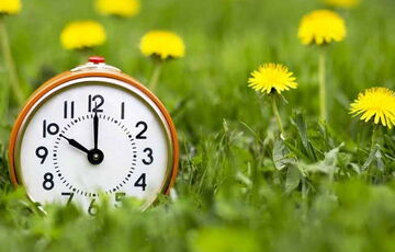 Украина снова попытается отменить ”зимнее/летнее” время Украина снова попытается отменить ”зимнее/летнее” время