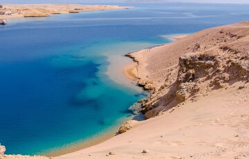 Хуситы заявили, что атаковали американский эсминец в Красном море